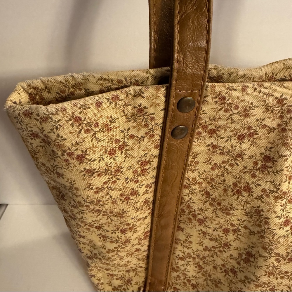 LONGABERGER Small Tote Book Bag Tan Floral - Picture 4 of 16